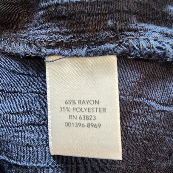 CHRISTOPHER & Banks blue 6 button short sleeve rayon blend top Large - Picture 5 of 7